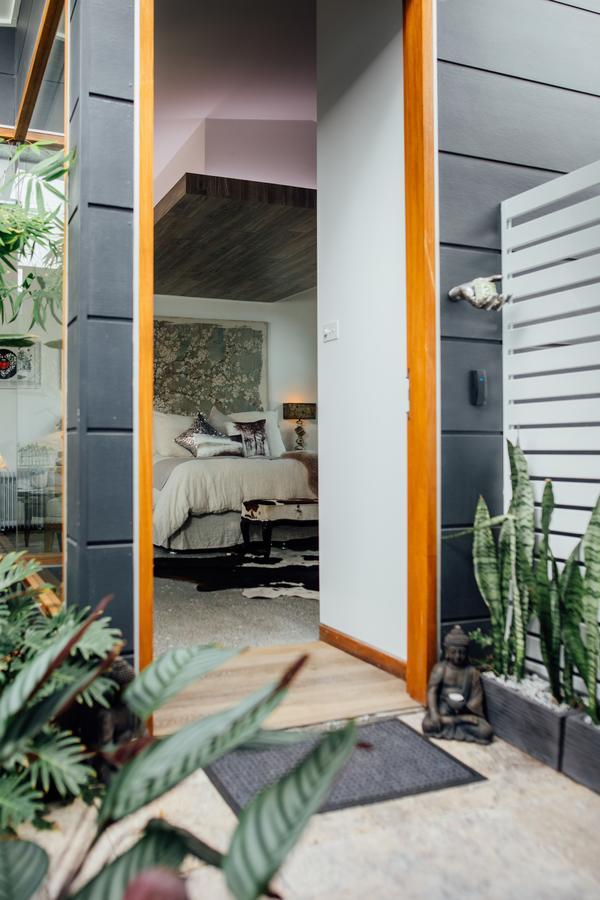 Bulc Boutique Bed & Breakfast Belmont Ngoại thất bức ảnh